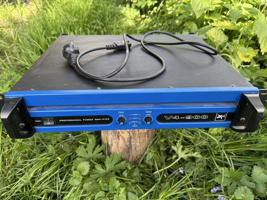 Професійний підсилювач потужності Park Audio V4-900 (2х450 Вт)