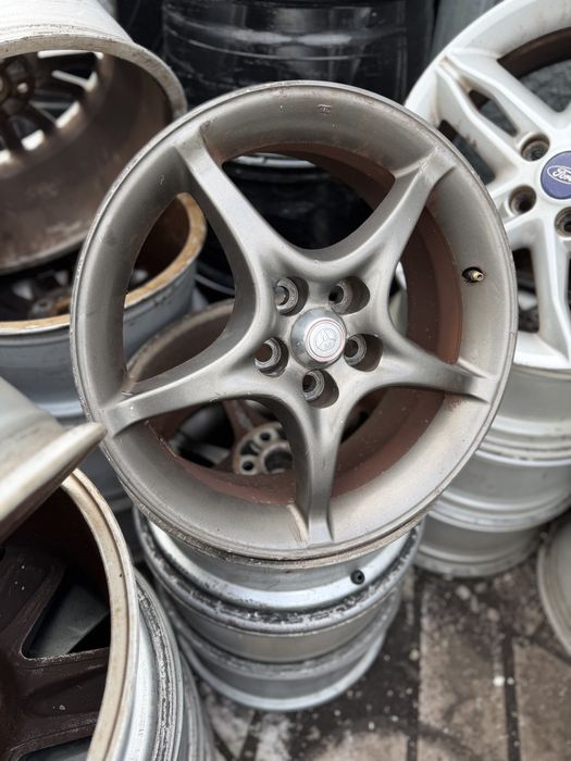 Jantes 16 Toyota; Vw polo em 5x100