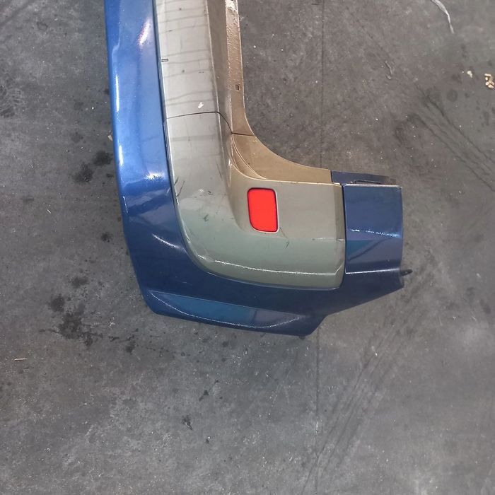 Para choques traseiro renault scenic ano 2005