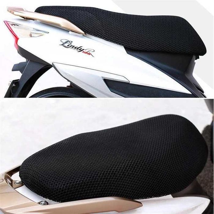 Cobertura Anti-Calor para Banco de Moto 75x55 cm - Preta