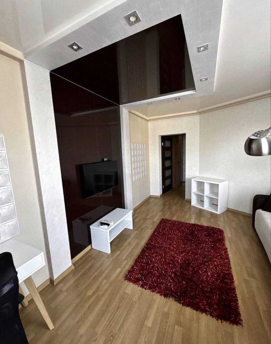 Продаж 2 кімнатної квартири з гарним ремонтом