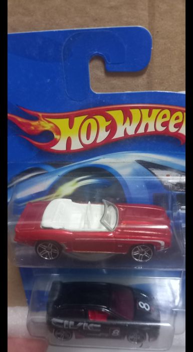 Pack 2 Hot Wheels Camaro & Honda