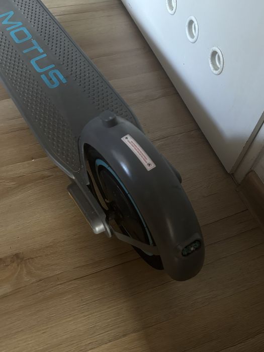 Motus scooty 10