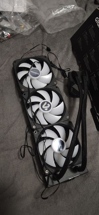 Watercooler Gigabyte RGB 360mm