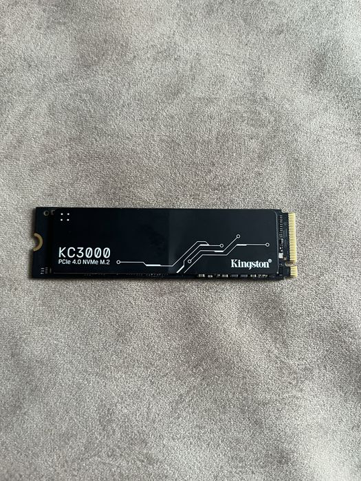 Kingston KC 3000