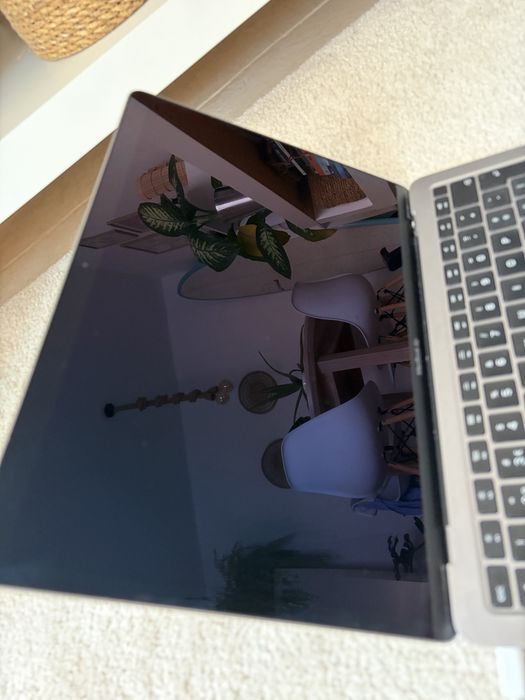 Macbook Air 2020 i3