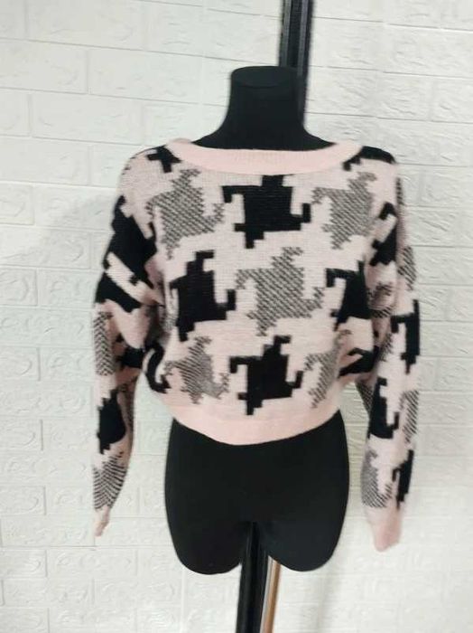 Sweter top Cropp rozmiar m cena 10 zł stan bardzo dorby fajny top