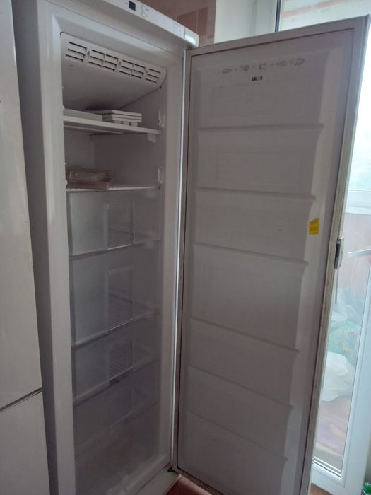 Морозильна камера