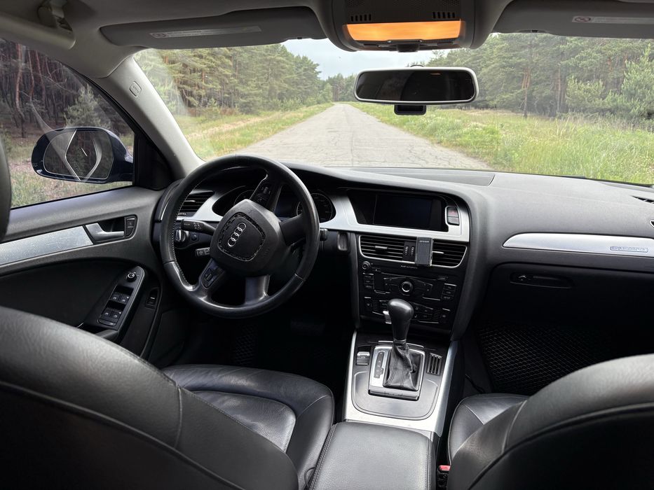 Продам авто audi a4b8