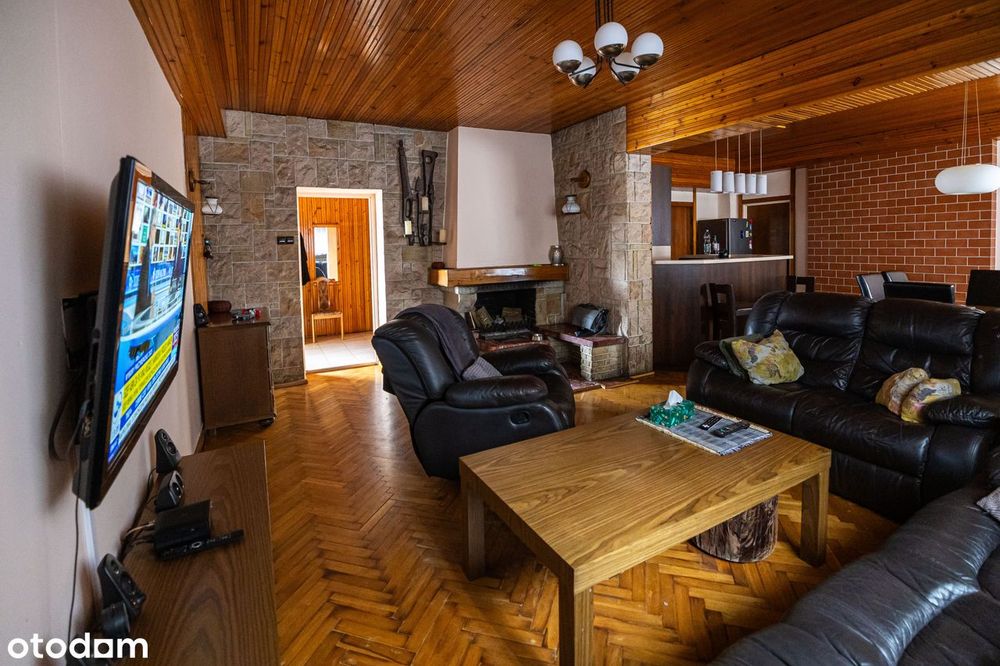 Dom 360m2 + hale 500 m2 na działce 21a w Centrum
