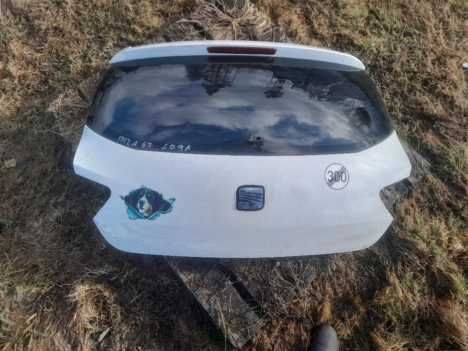 Klapa pokrywa bagażnika seat Ibiza 6j 4 IV 3D LB9A LC9Z