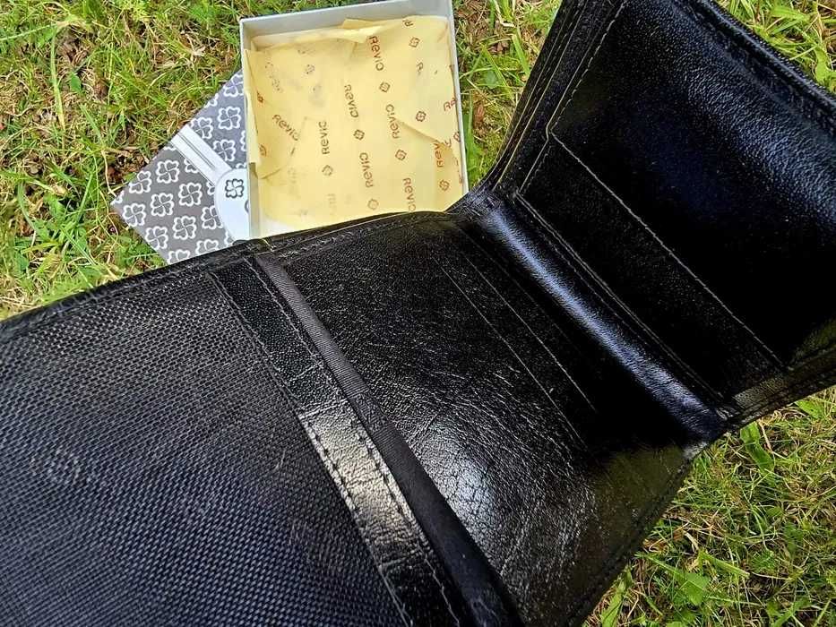 Skórzany męski czarny portfel rozkładany nowy modny