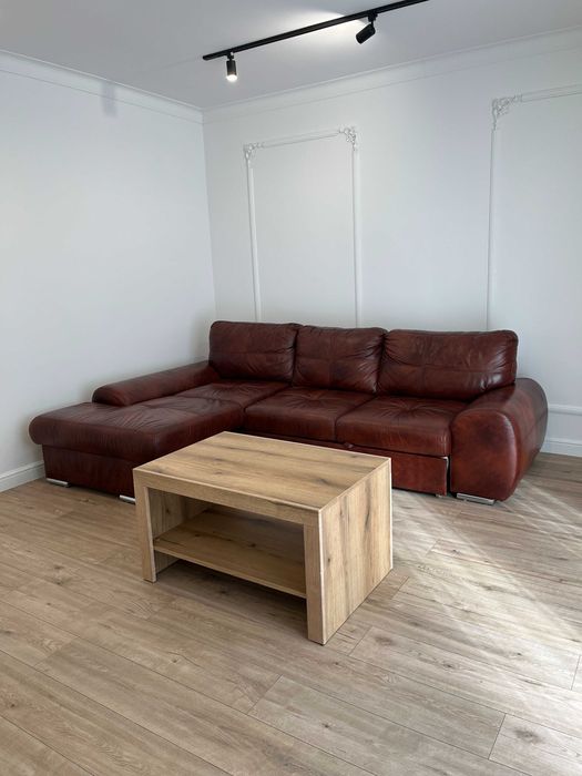 Sofa naroznik z funkcja do spania naturalna skóra