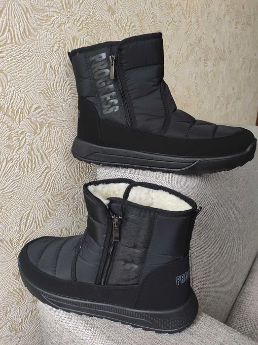 Зимові чоботи дутики уггі уги