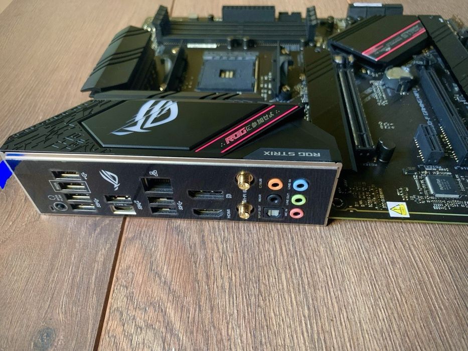 НОВА Asus ROG  STRIX B550-F Gaming WiFi II