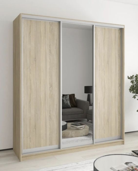 Шафа,купе.Заміри:висота 240,ширина 180,глибина 60