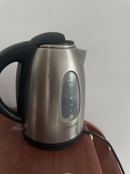 Электрочайник Philips hd 4665