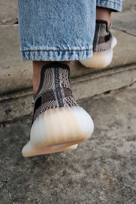 Чоловічі / жіночі кросівки Adidas Yeezy Boost 350 V2 Zyon 36-46 Адідас