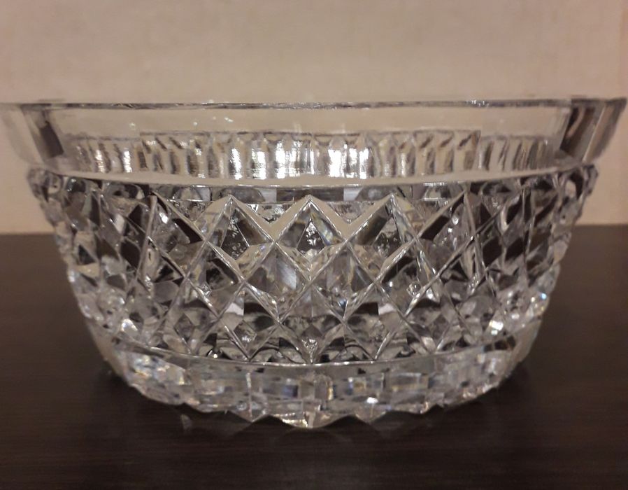 Кришталеві салатники