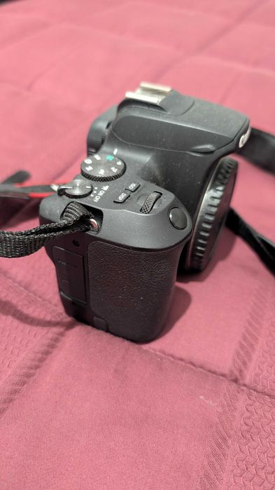 Máquina Fotográfica Canon 250d