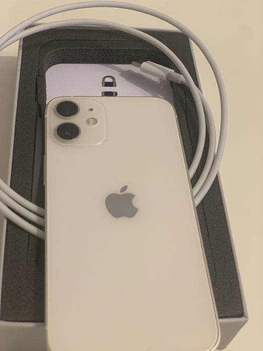 Iphone 12 branco