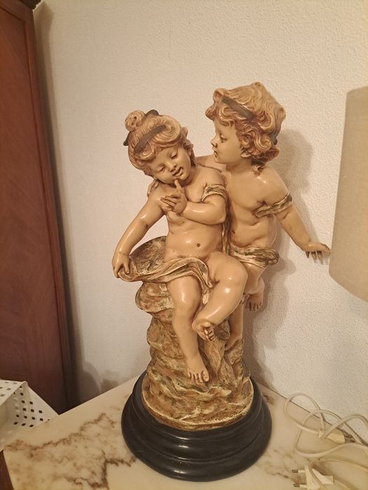 Estátua vintage de crianças angelicais, marfinite