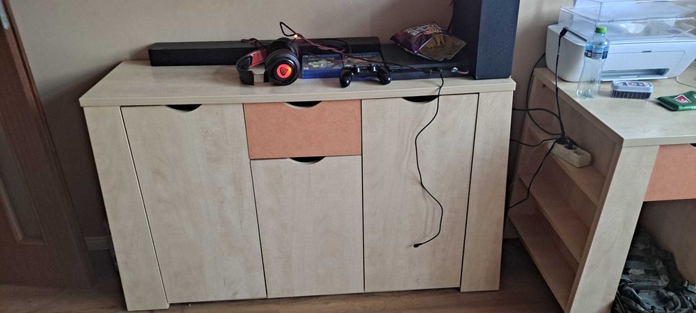 Zestaw mebli dziecięcych