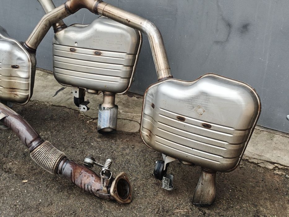 Выхлопная труба, глушитель, задняя часть Audi A4 B9, Q5 80A, Arteon