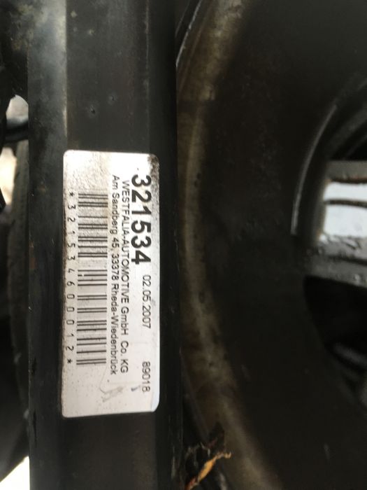 Hak holowniczy vw passat b6