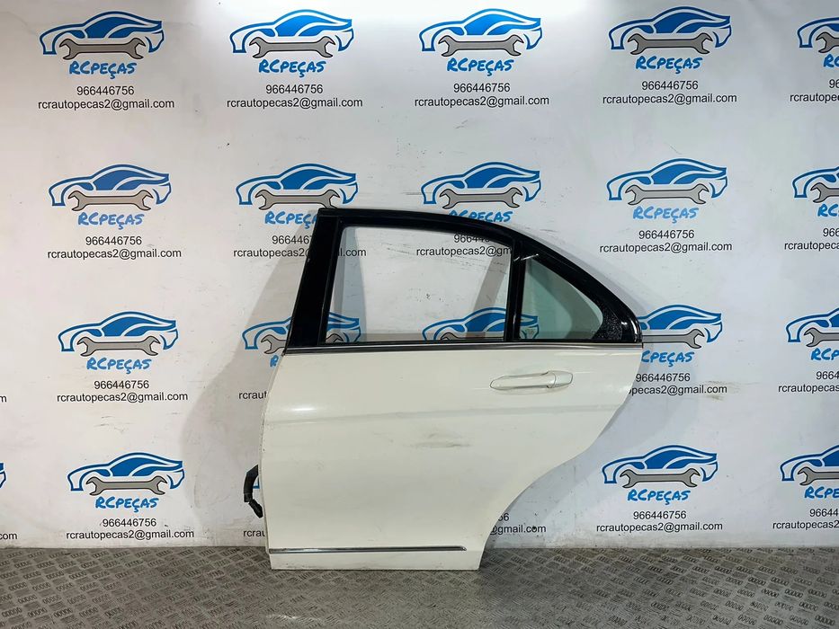 Porta Traseira Tras Esquerda Mercedes Benz Class C W204 Sedan Carro