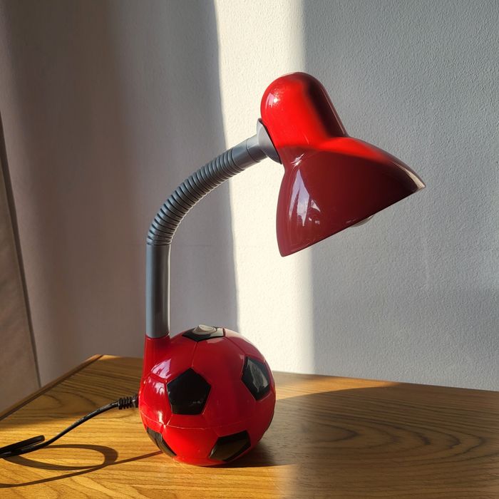 Lampka nocna lub na biurko