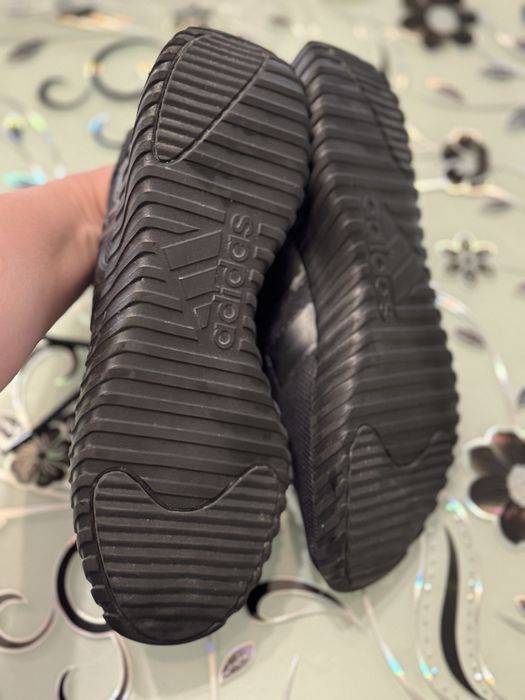 Кросівки Adidas Kaptir 3.0