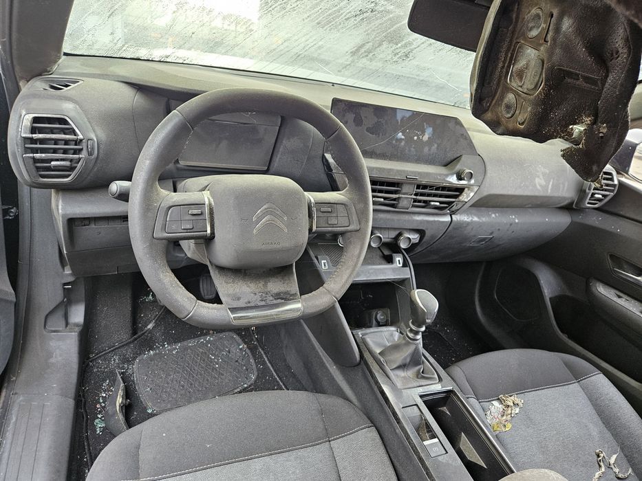 Citroën C4 X 1.2 THP de 2023 para peças