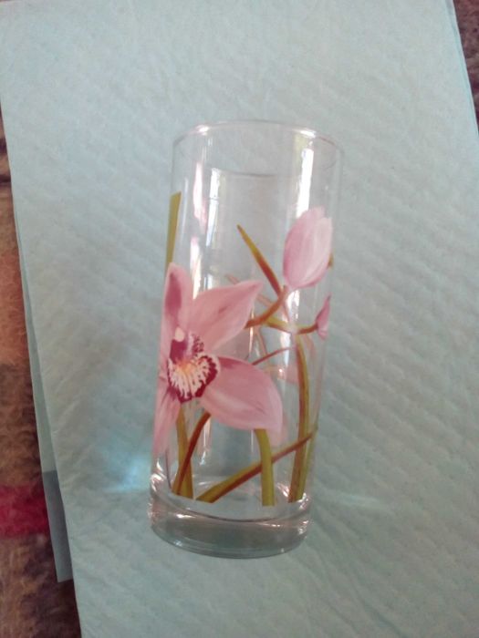 6 стаканов с принтом