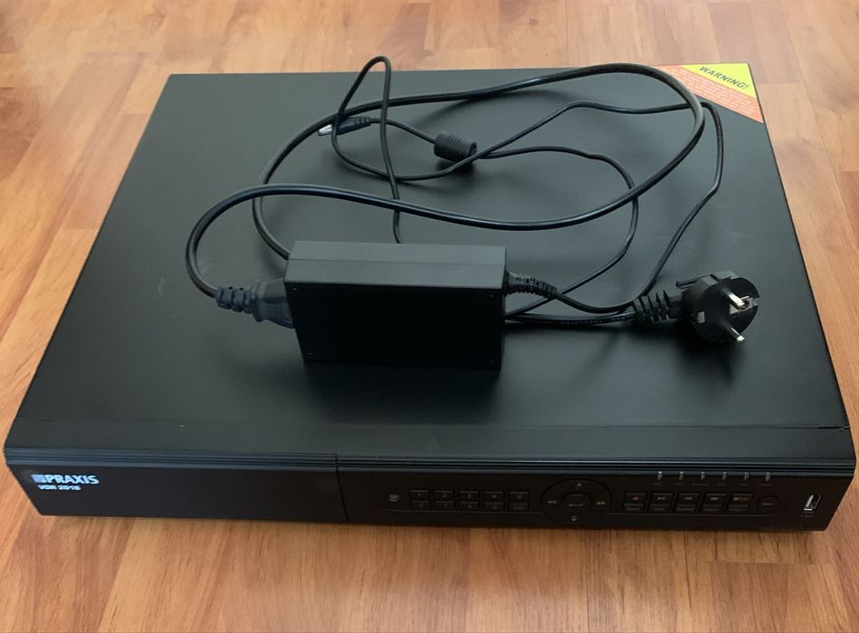 Видеорегистратор на 16 камер