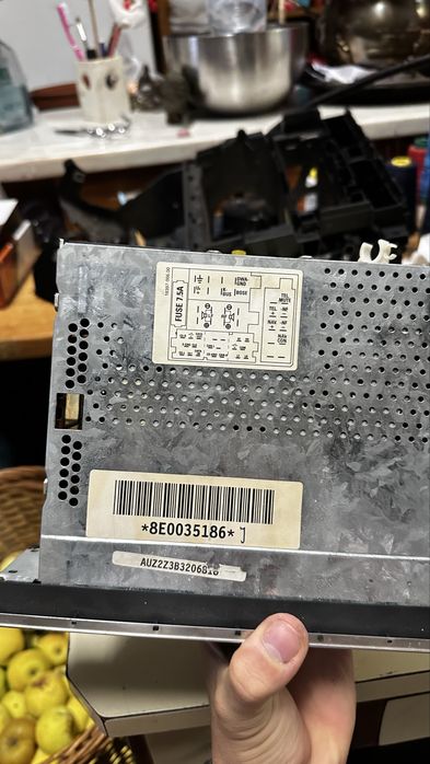 DIN 1 + rádio Audi A4 B6