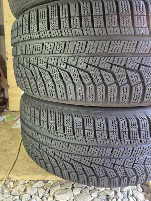 Шини 225/50/17, Hankook,  (52)