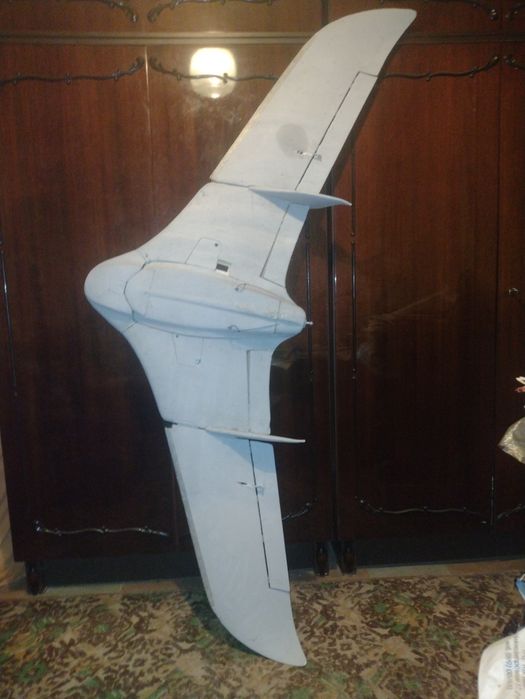 FPV  БПЛА самолёт летающее крыло,.