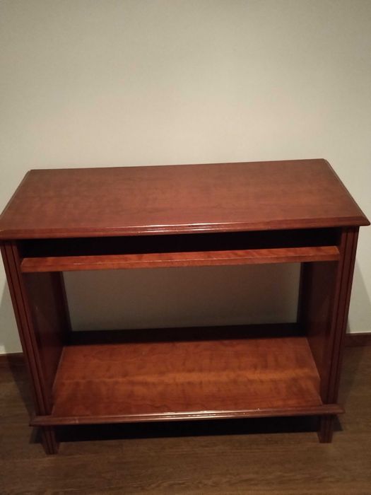 Mesa de mogno versátil, para secretária ou televisão
