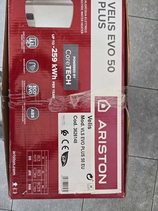 Ariston Velis Evo Plus 50 Elektryczny pojemnościowy podgrzewacz wody