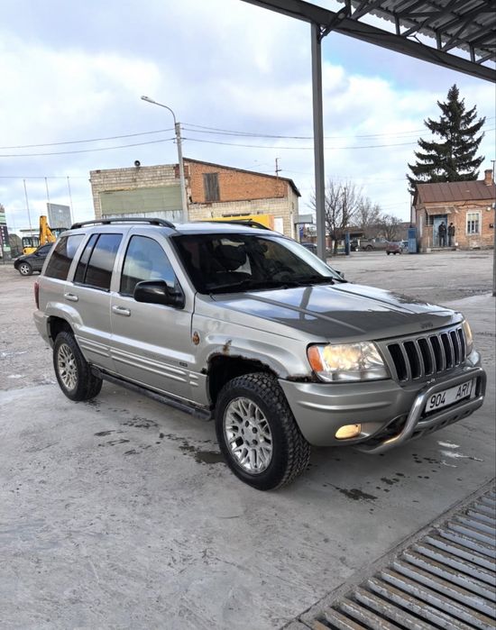 JEEEP Grand Cherokee