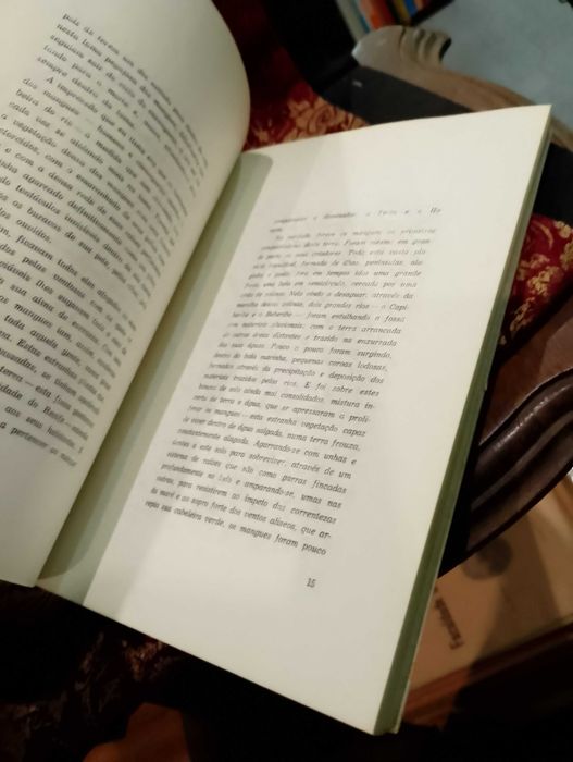 Homens e Caranguejos - Josué de Castro