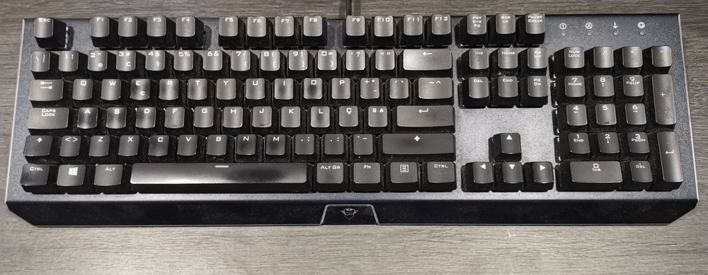 Teclado GXT 890 TRUST