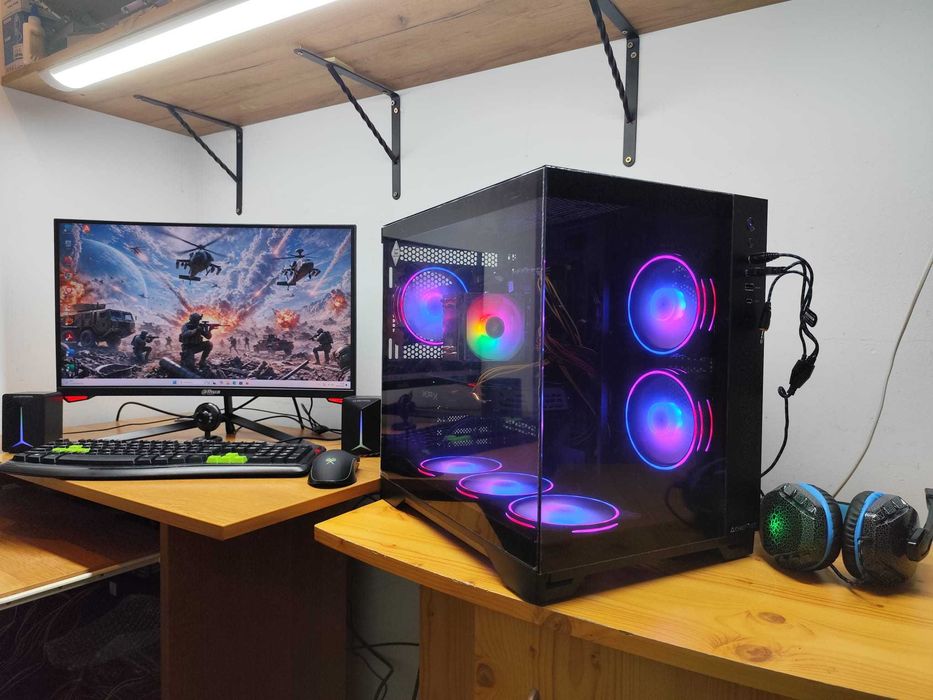 Gamingowy komputer (akwarium) M.2 NVMe, dyski 2.5TB, 10 rdzeni, grafika 8GB, 48GB RAM+ewentualnie monitor i akcesoria