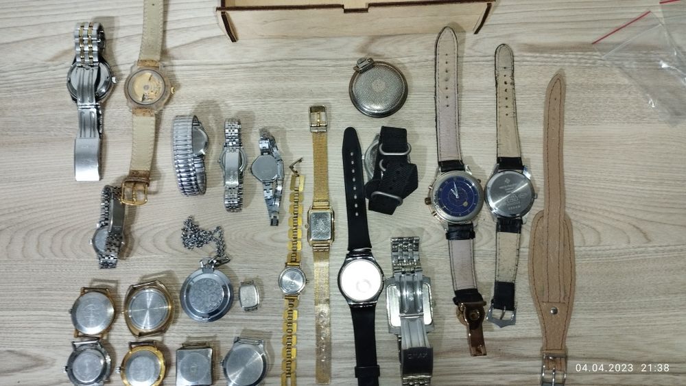 Годинники, "часіки" різне  Ціну уточняйте