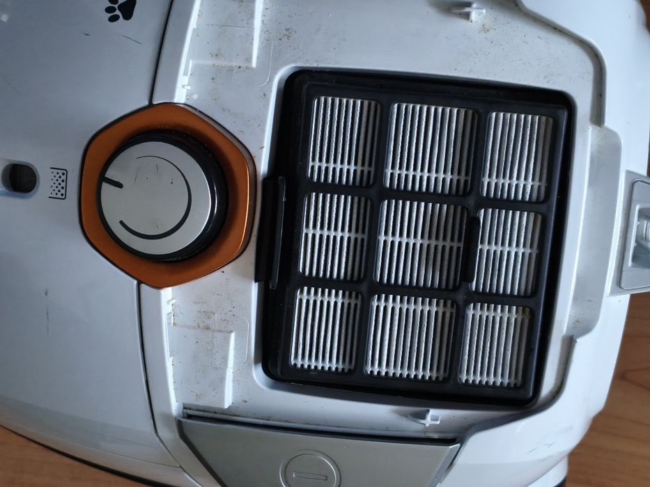 AVARIADO - Aspirador Becken BVC4397 para peças