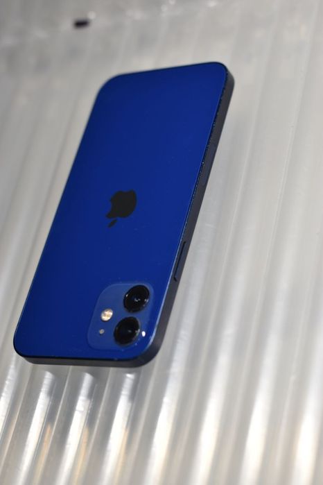 Iphone 12 , Blue , синій , 64 Gb , норм стан neverlock