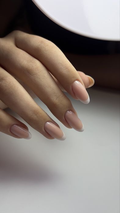 Манікюр на Івасюка (Оболонь)