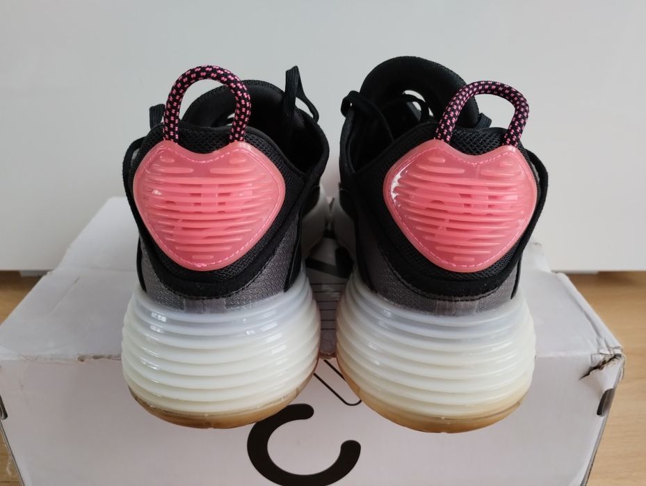 Buty sneakersy 41 Nike Air Max 2090 unisex