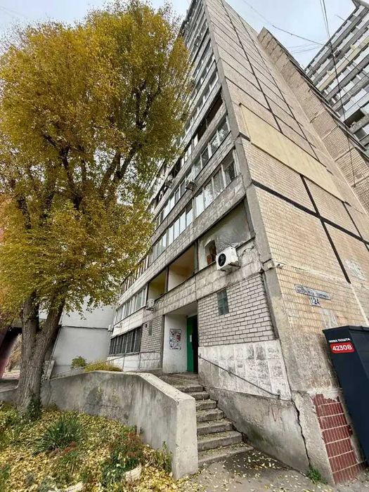 Продам 1к Победа 5. Бульвар Славы.Перемога